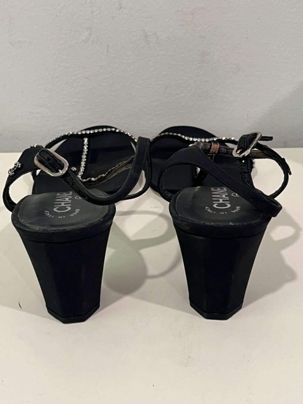 Chanel Interlocking CC Logo Black Satin T-Strap Crystal Embellished Heels EU 39 - Picture 7 of 11